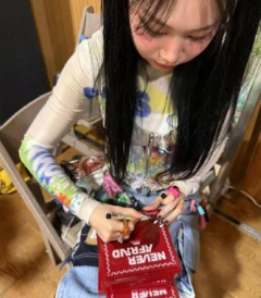 小沈阳力挺女儿出道：艺术之路，努力比成绩更重要